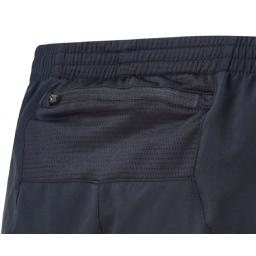Ronhill Men's Stride black 5 in shorts rear pocket
