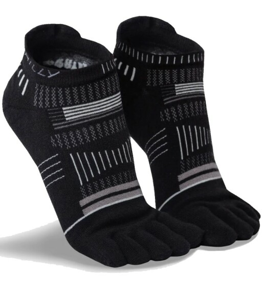 Hilly Toe Socklet Minimum Cushioning Black Grey Light Grey Angle Frontx2_801.jpg